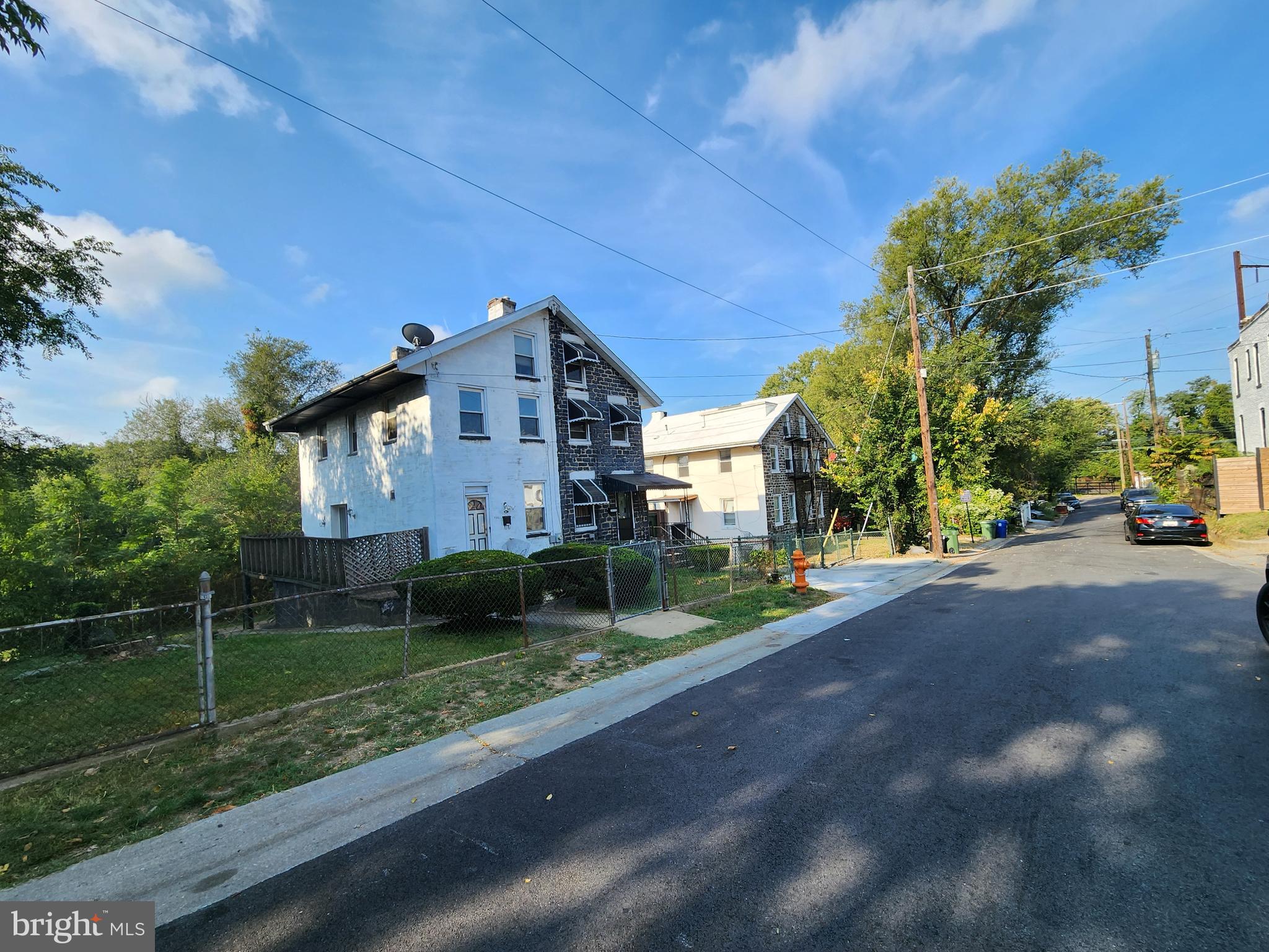 SHIPLEY HILL - Residential