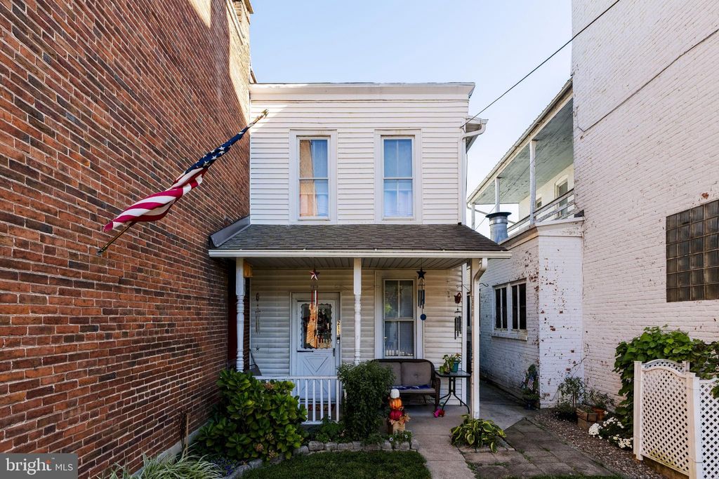 Photo of 211 Main Street, DENVER, PA 17517 (MLS # PALA2078450)