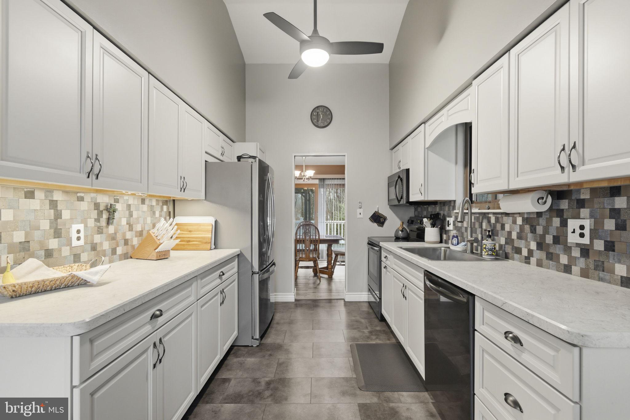 OWINGS MANOR - Residential