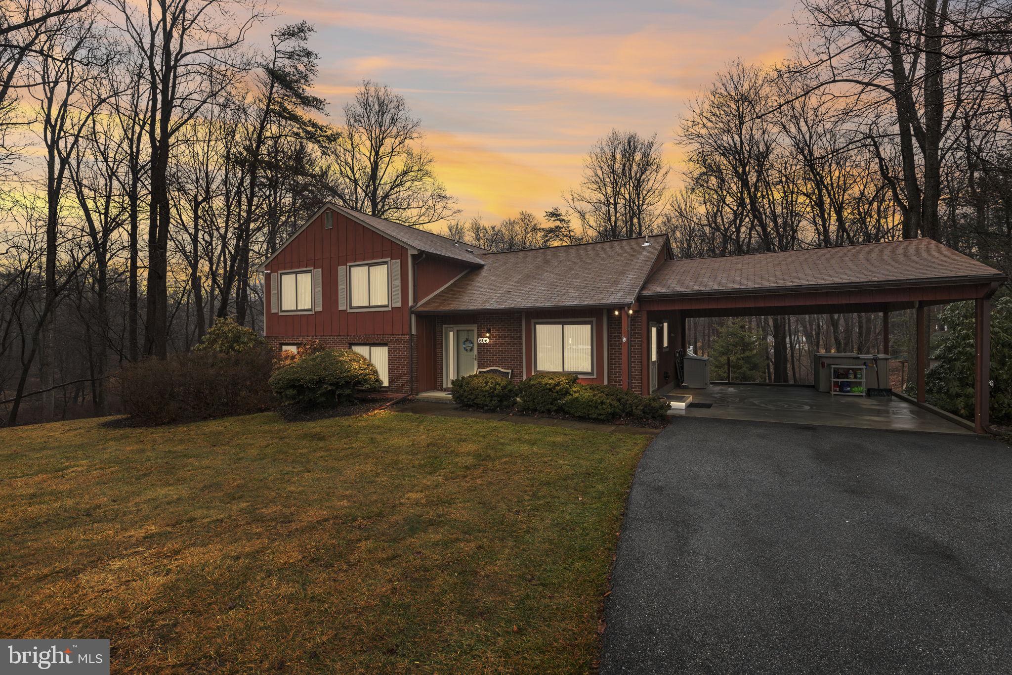 OWINGS MANOR - Residential