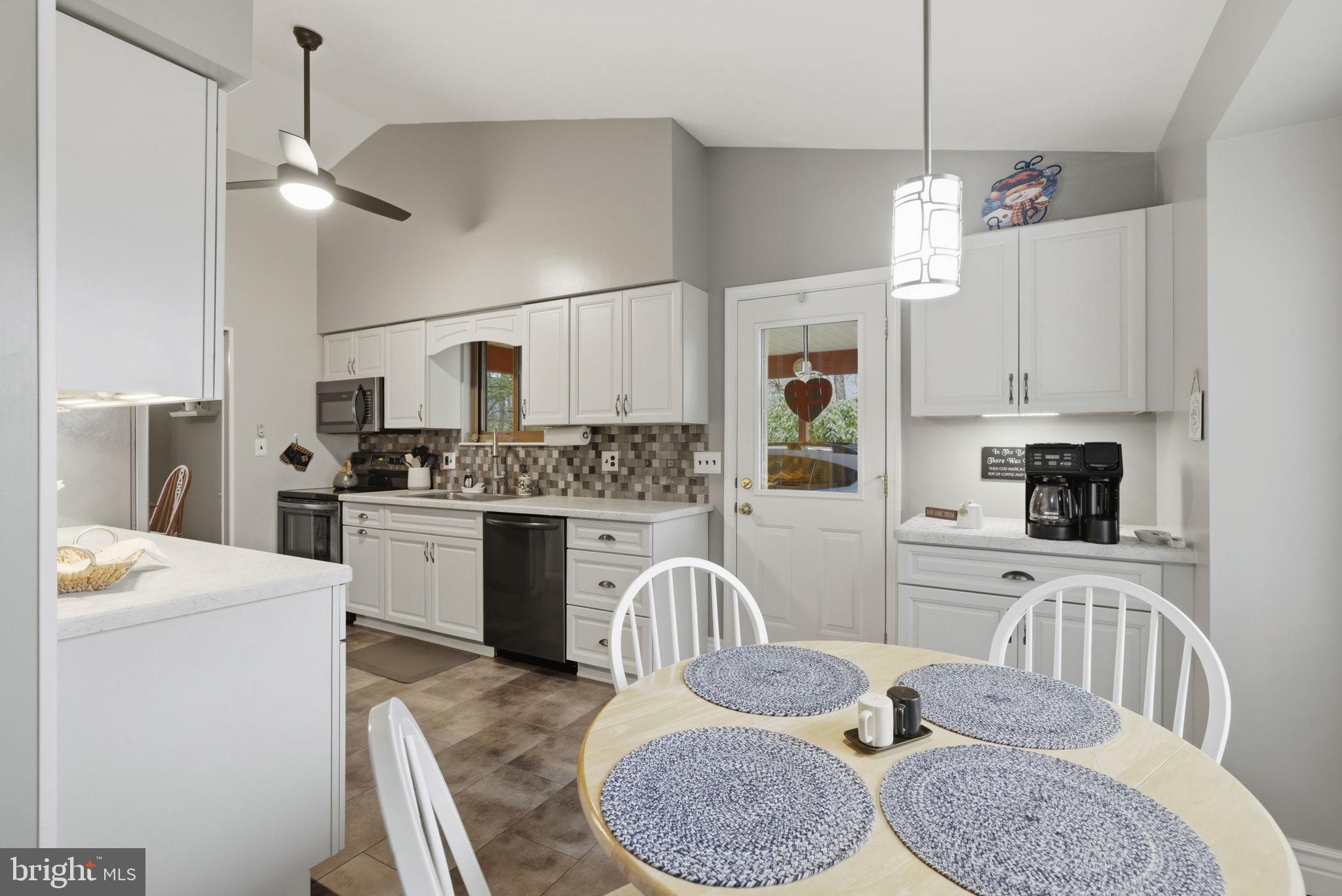 OWINGS MANOR - Residential