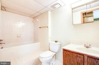 ROCKVILLE ESTATES - Residential