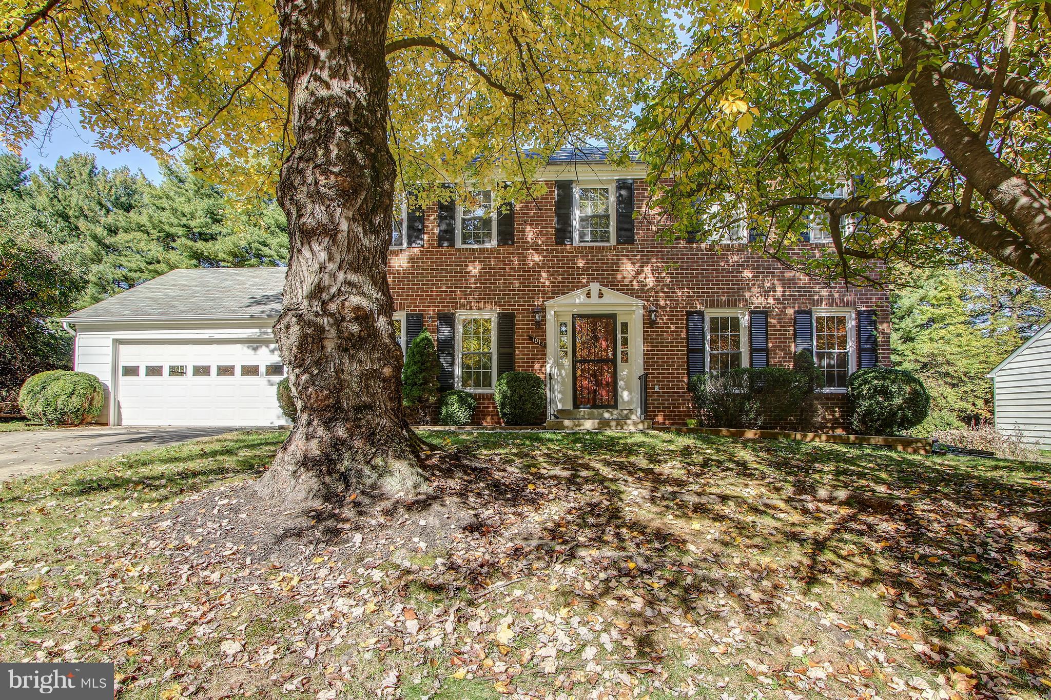 ROCKVILLE ESTATES - Residential