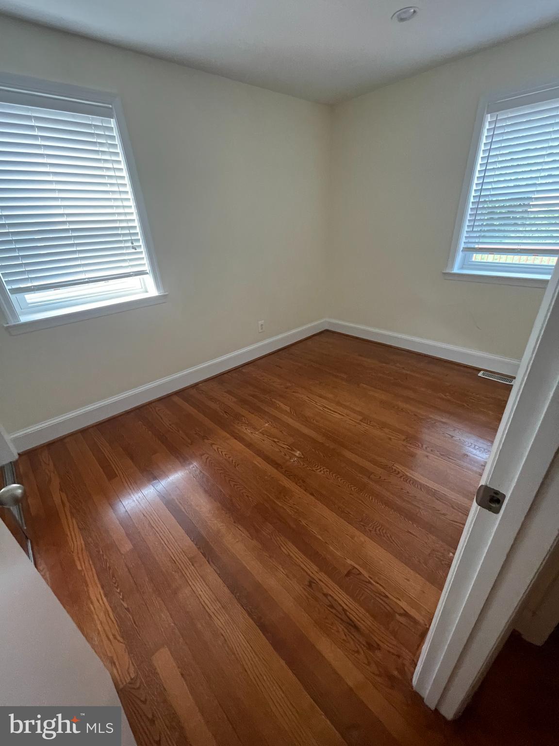 NORTHWOOD VILLAGE - Residential Lease