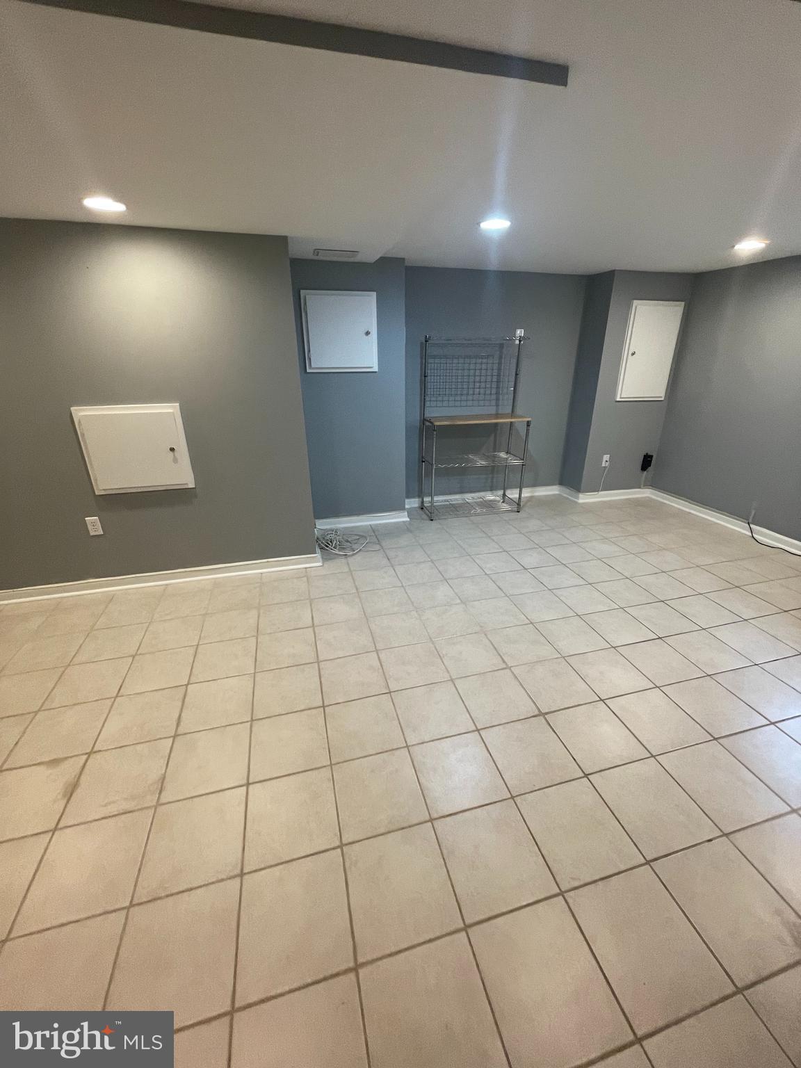 NORTHWOOD VILLAGE - Residential Lease