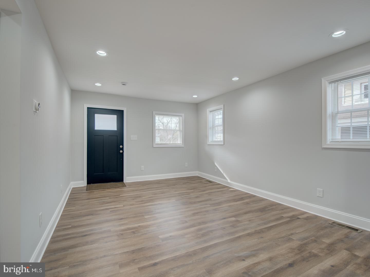 ROGERS HEIGHTS - Residential