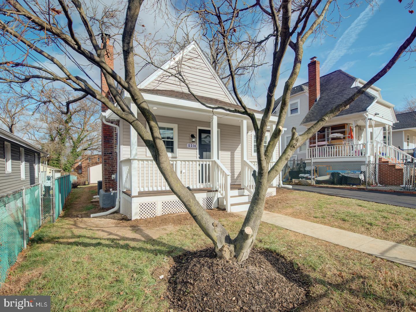 ROGERS HEIGHTS - Residential