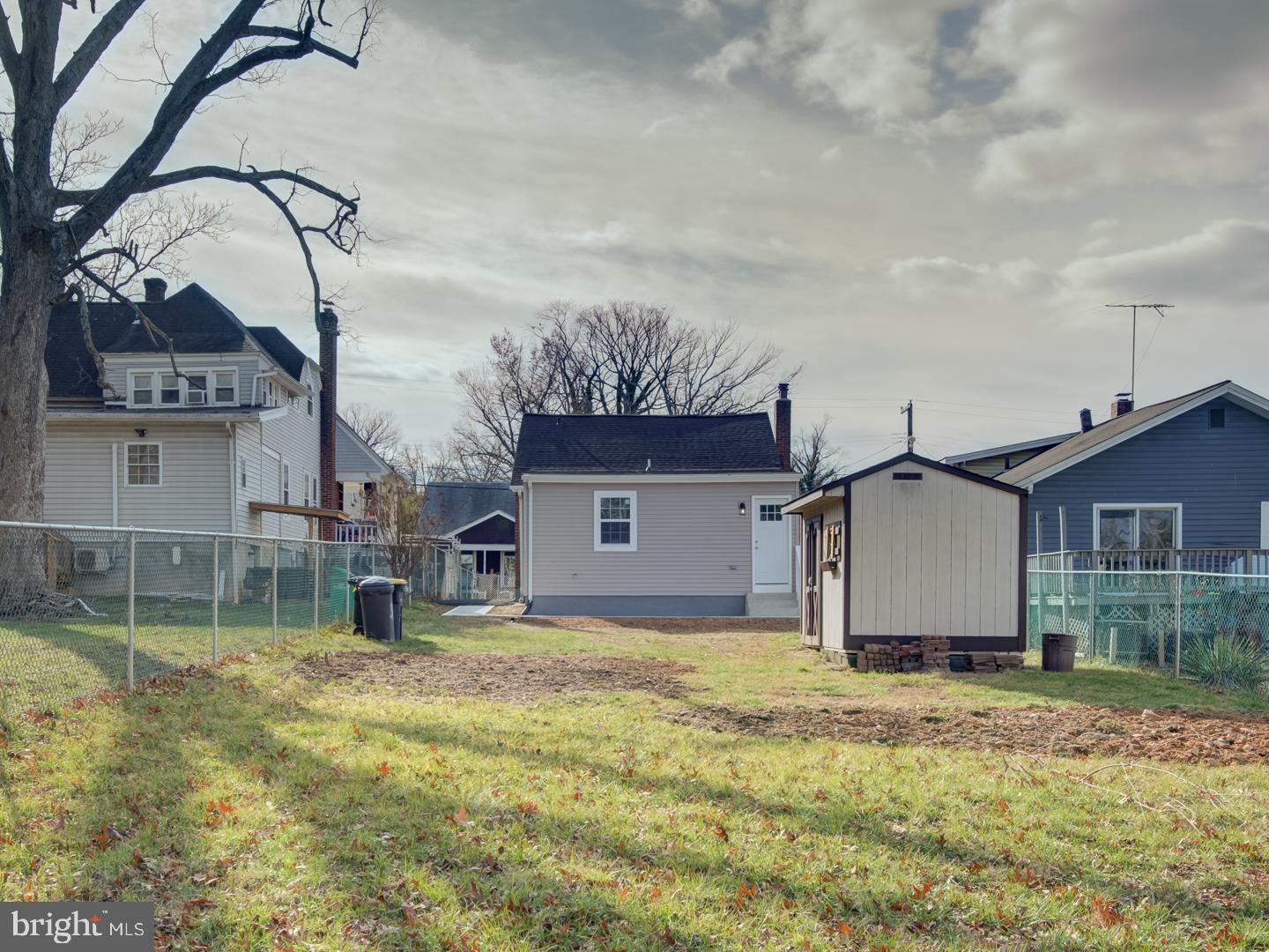 ROGERS HEIGHTS - Residential