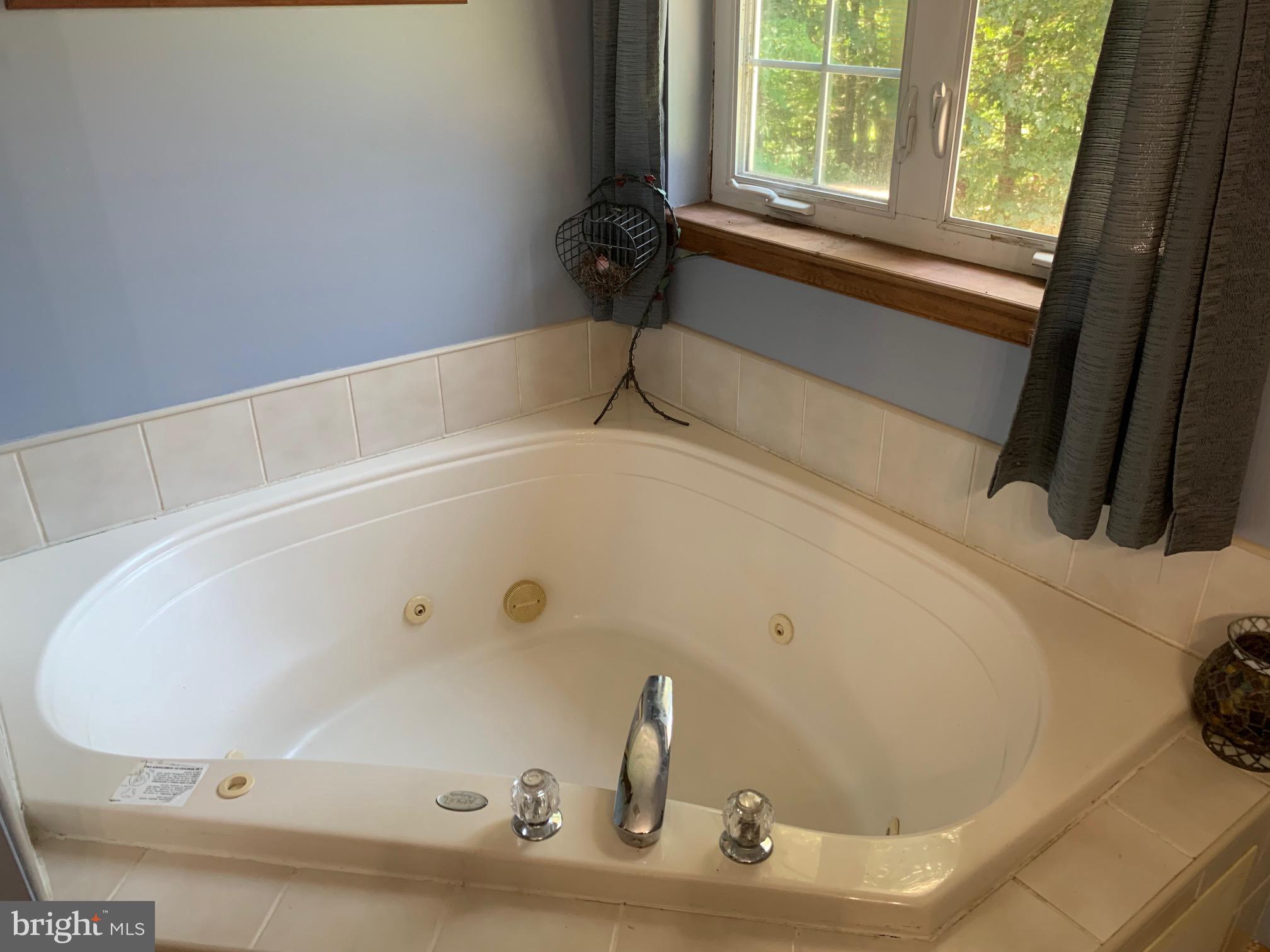 SIERRA VIEW-CHESTNUTHILL TWP - Residential
