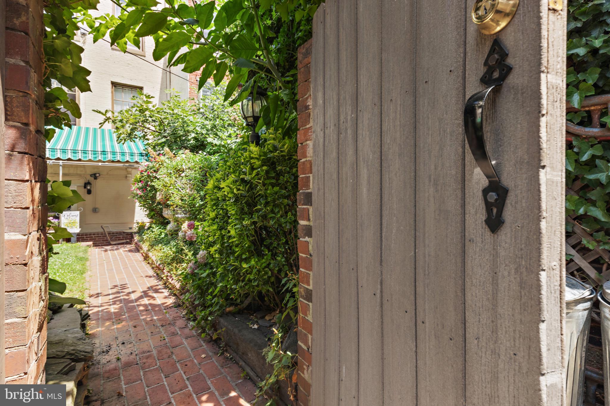 BOLTON HILL HISTORIC DISTRICT - Residential