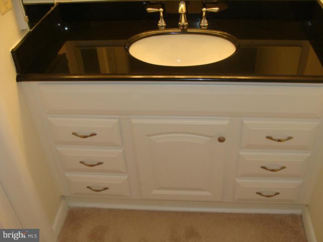 HERITAGE GREEN - Residential Lease