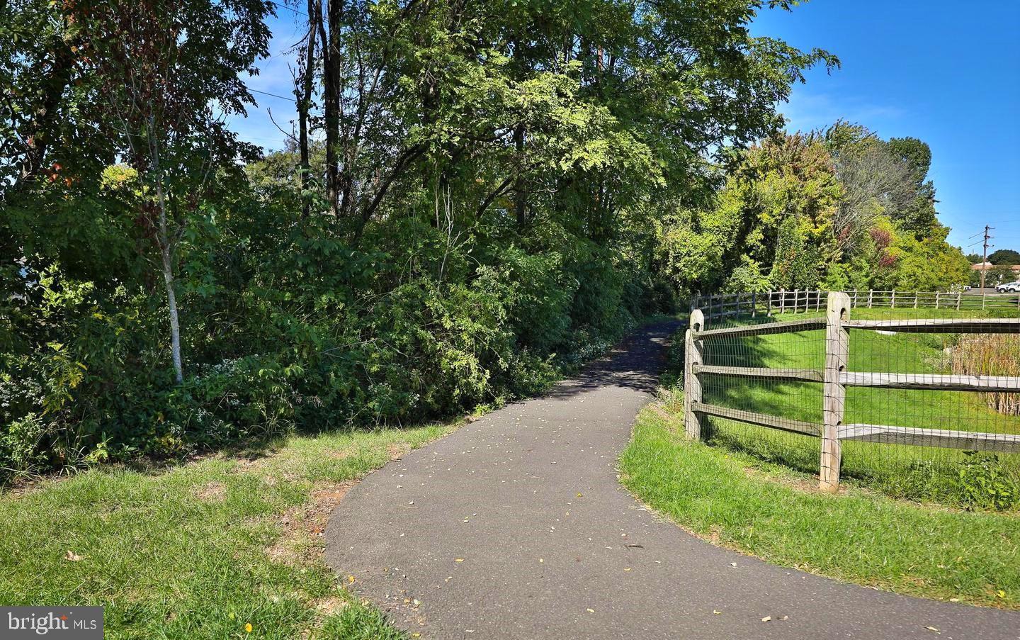 HATBORO STATION - Residential Lease