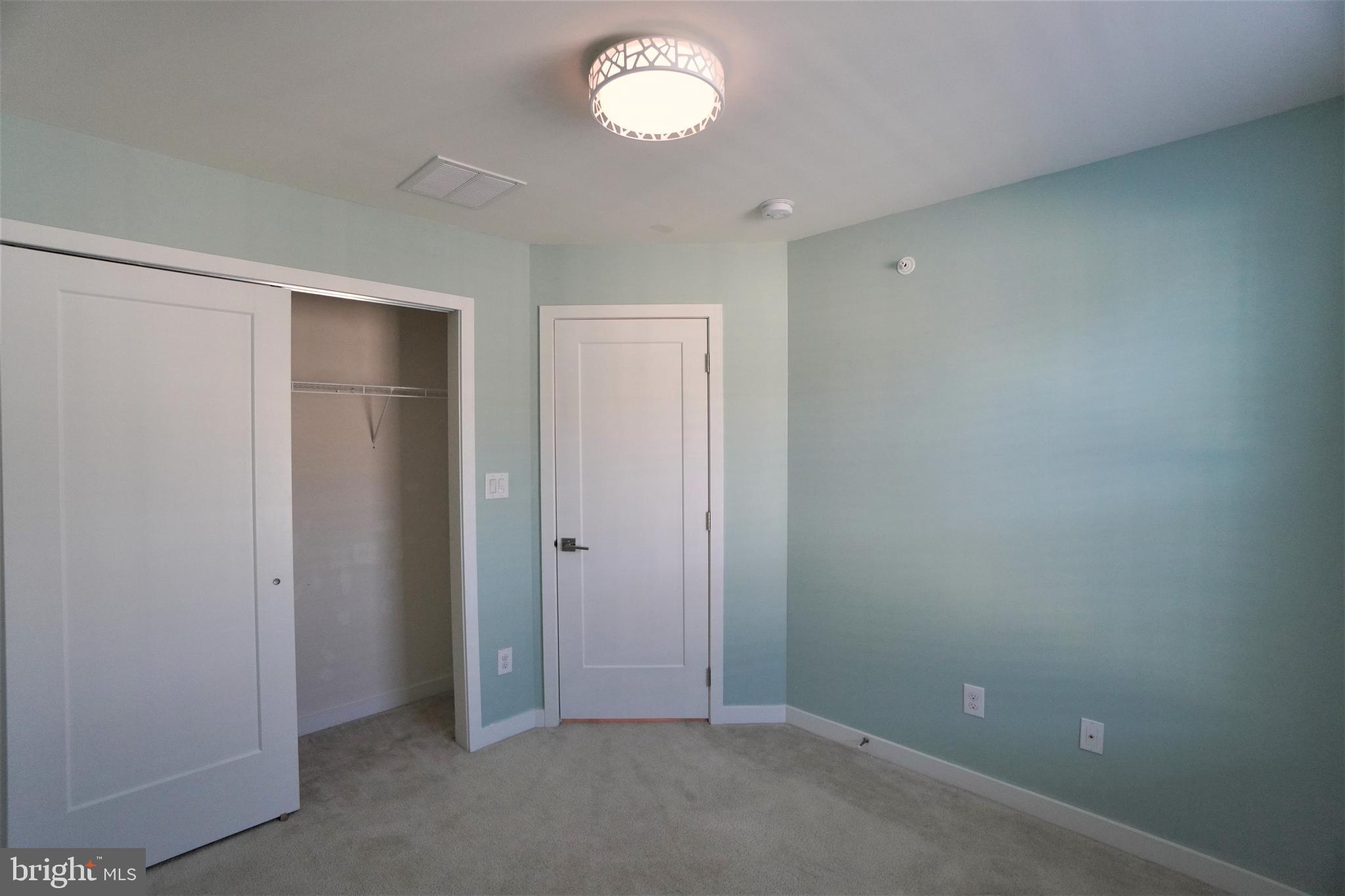 HATBORO STATION - Residential Lease