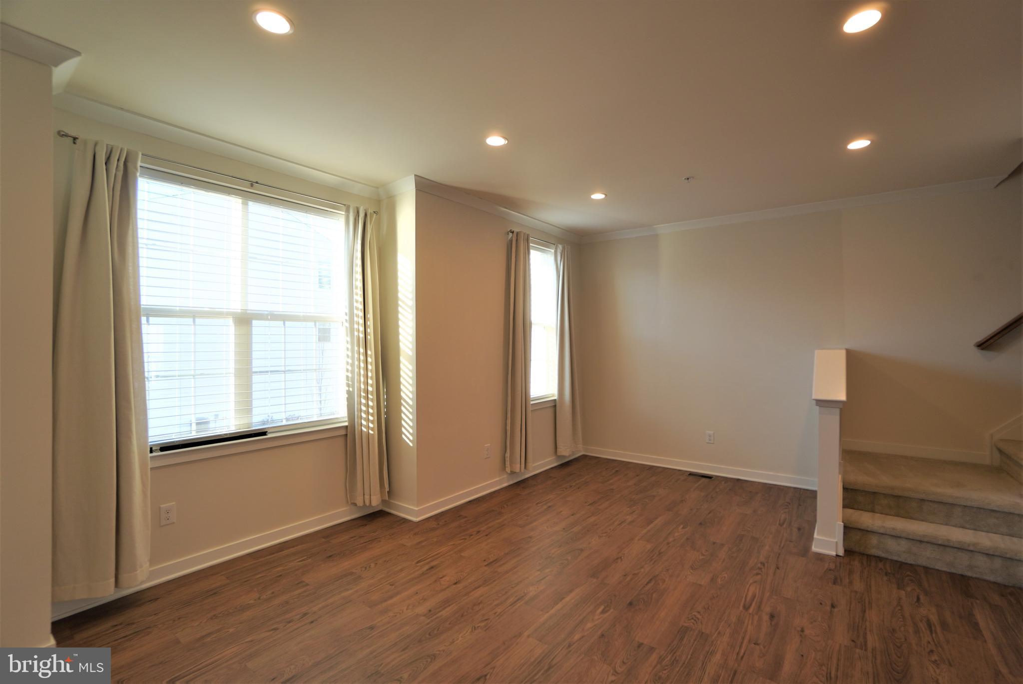 HATBORO STATION - Residential Lease