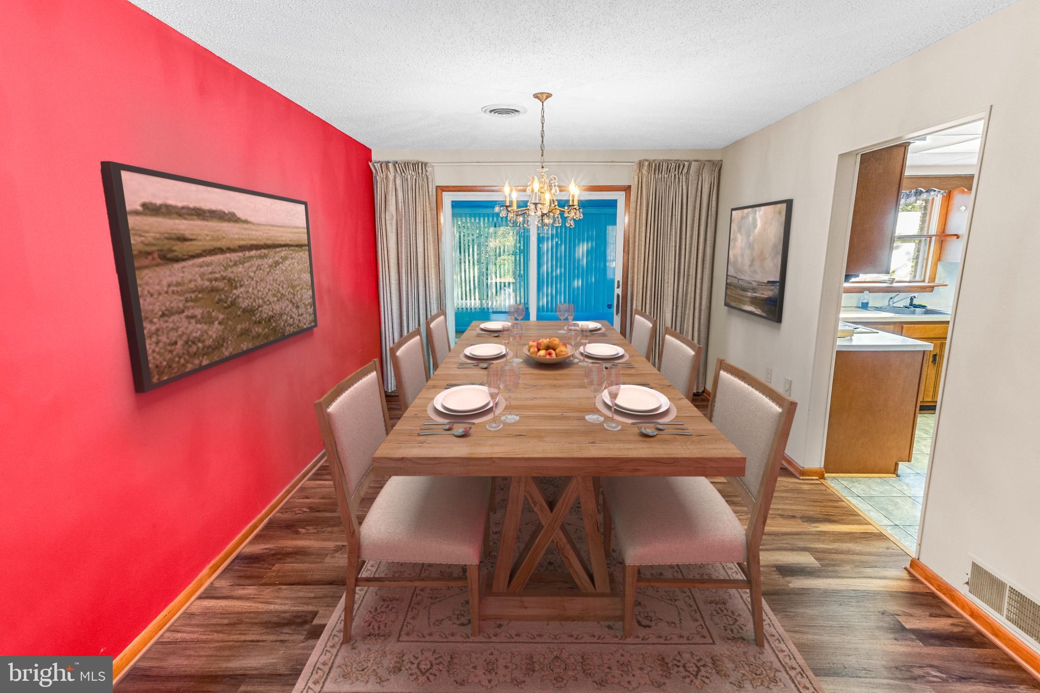 MOUNTAIN VIEW ACRES - Residential