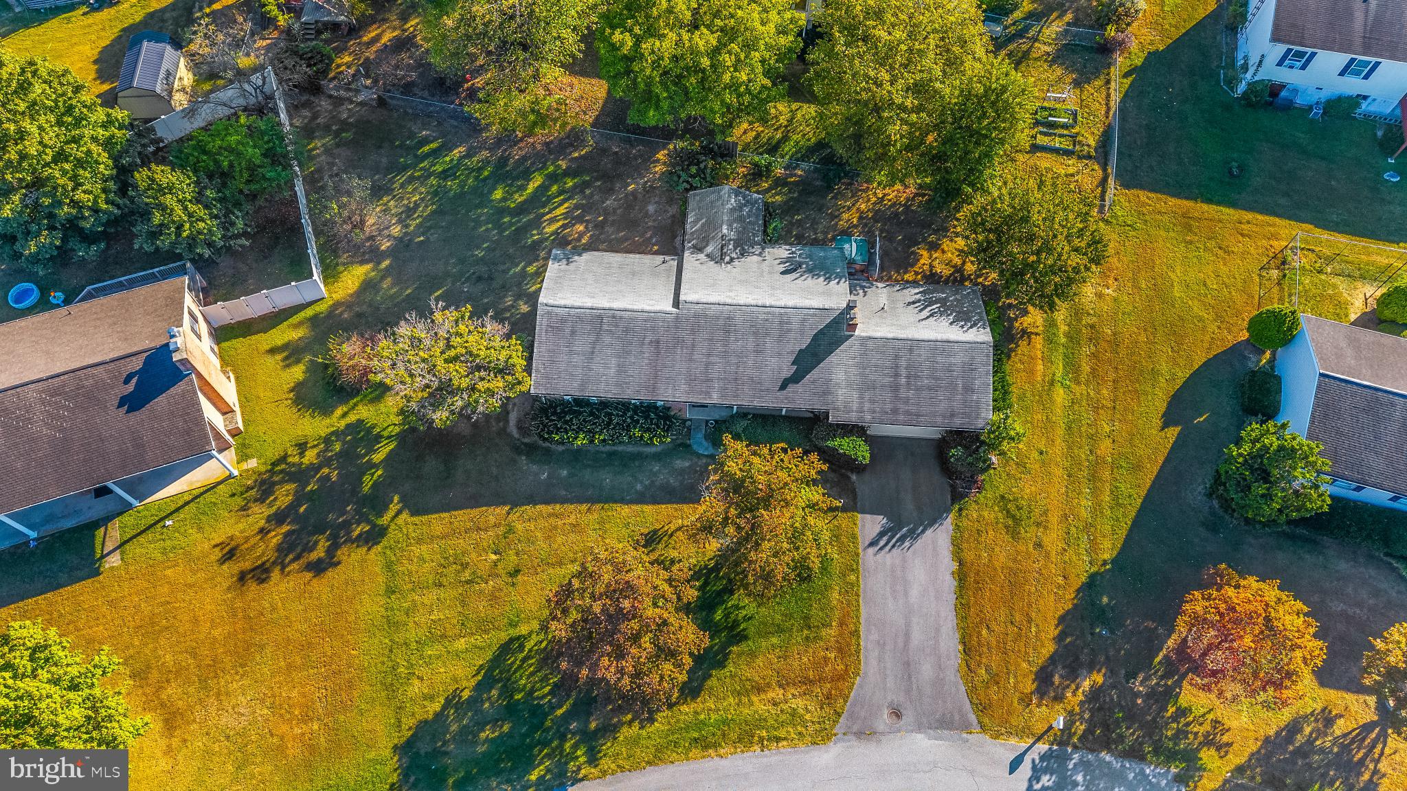 MOUNTAIN VIEW ACRES - Residential