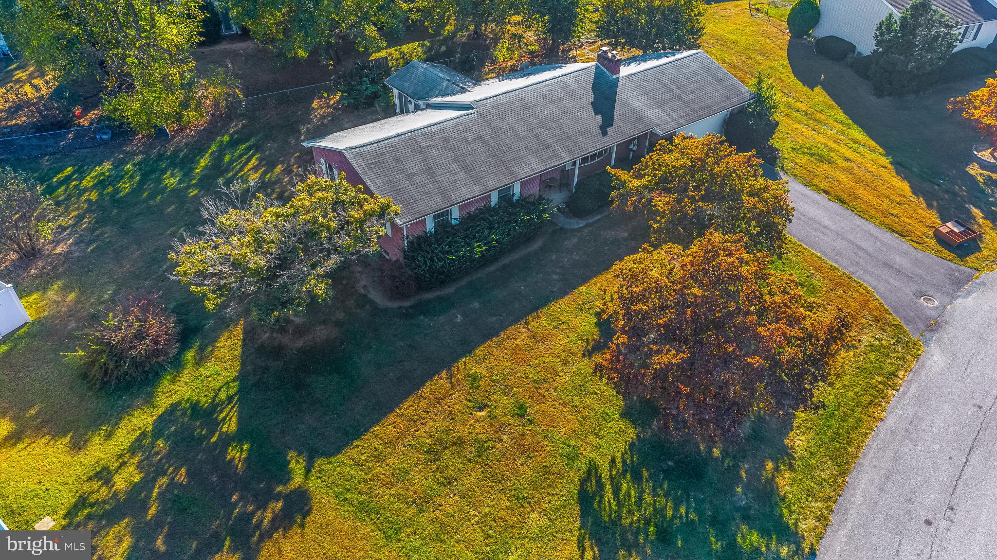 MOUNTAIN VIEW ACRES - Residential