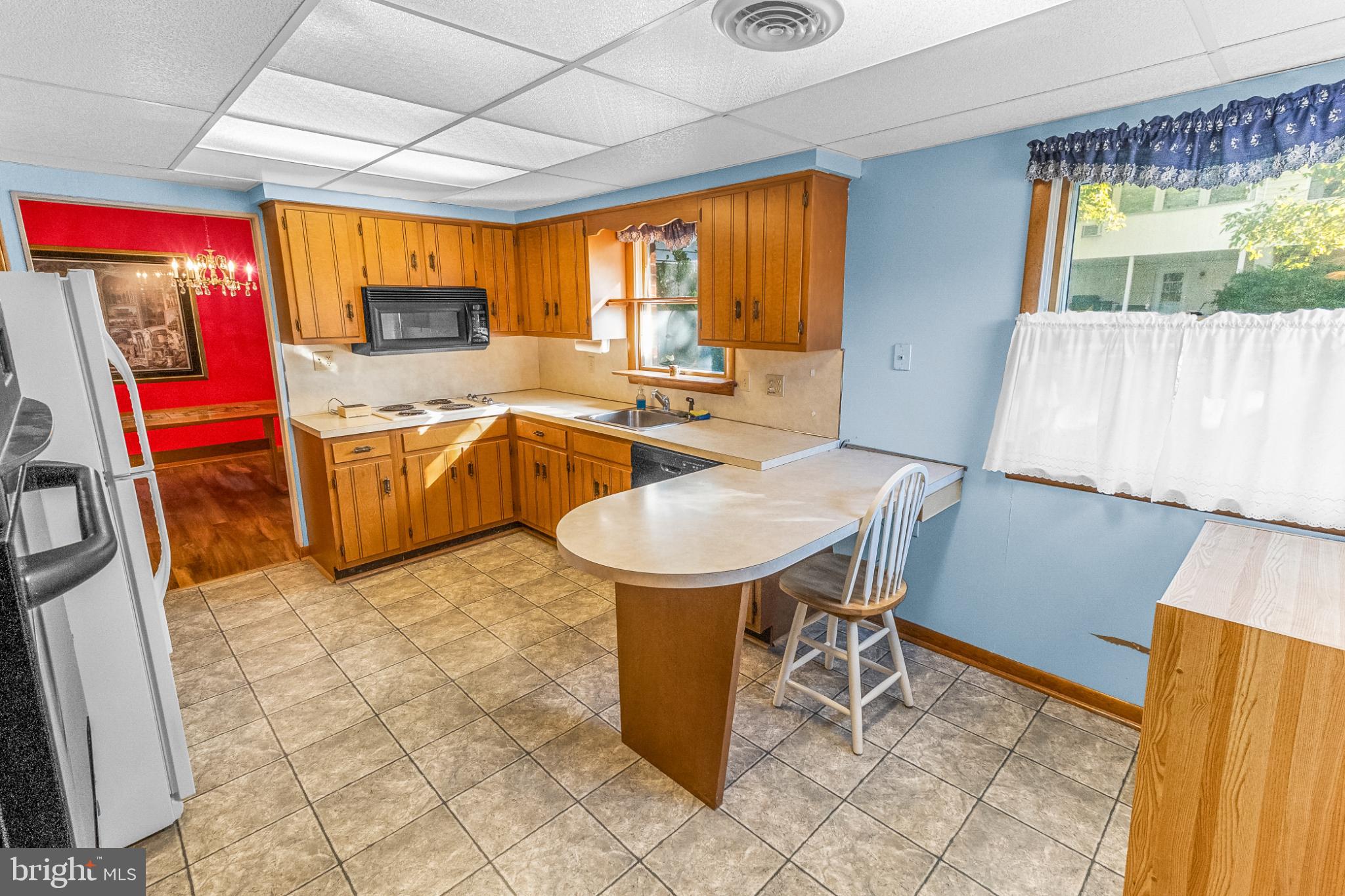 MOUNTAIN VIEW ACRES - Residential