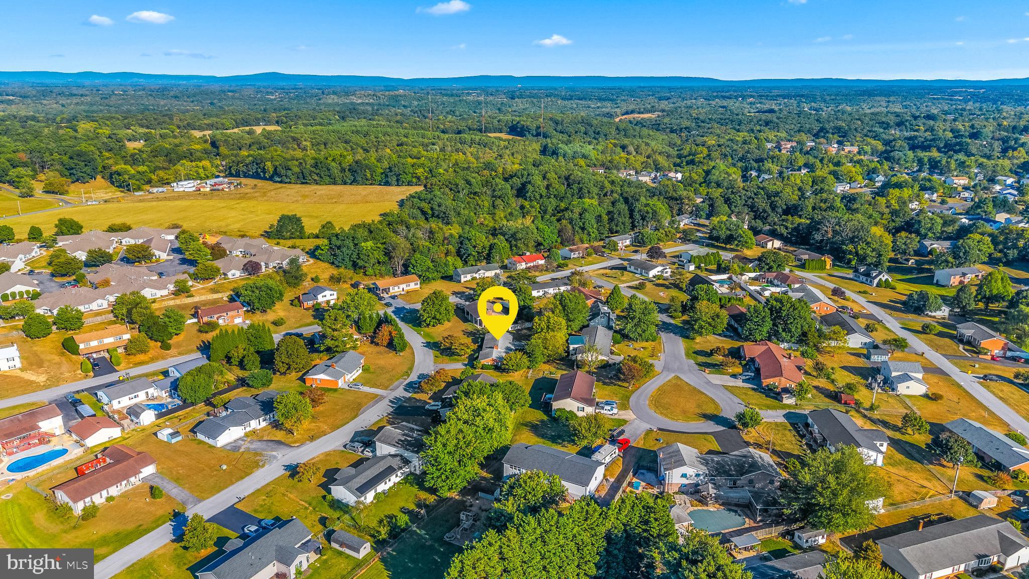 MOUNTAIN VIEW ACRES - Residential