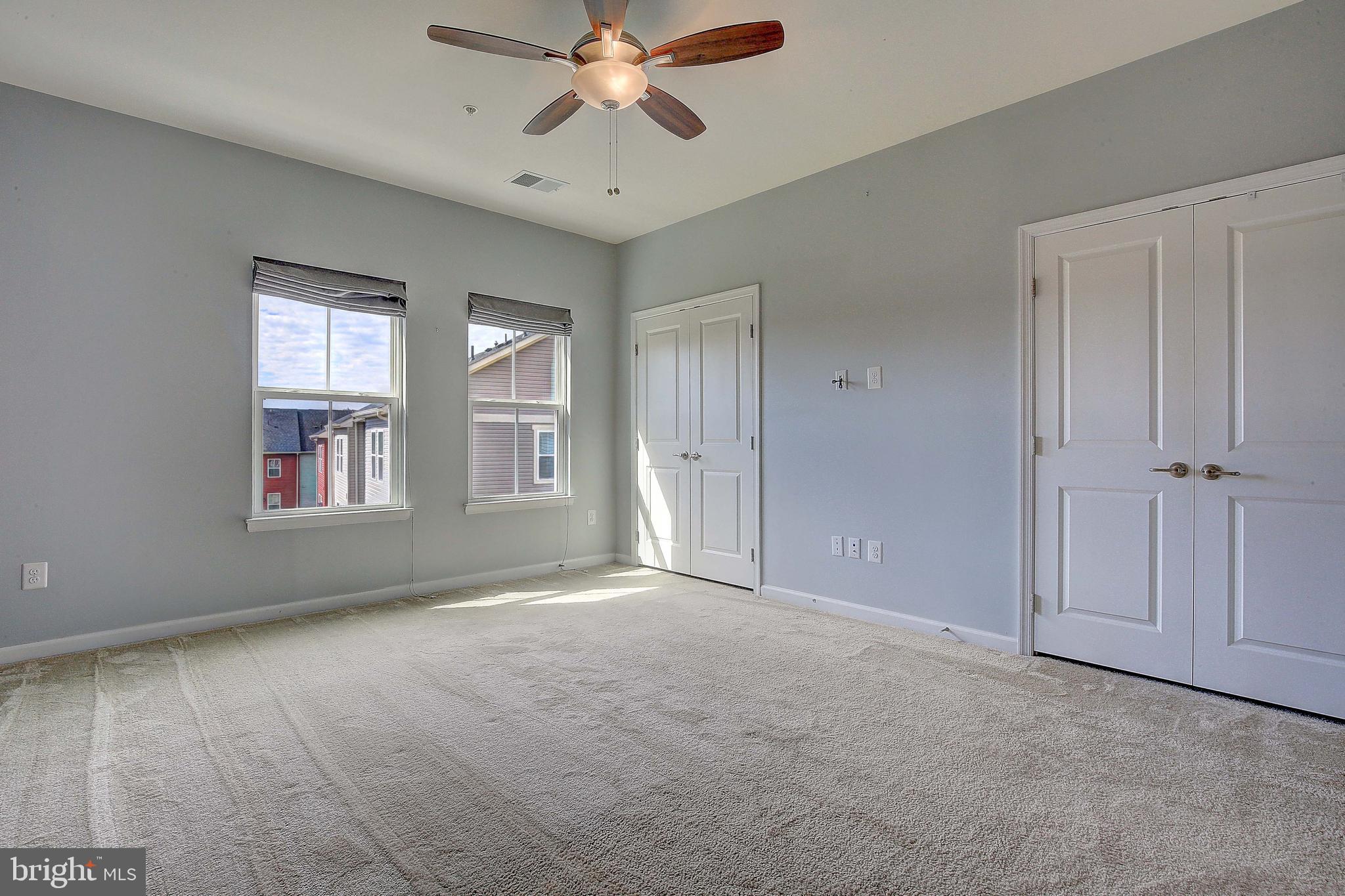 CREEKSIDE VILLAGE AT TANYARD SPRINGS - Residential