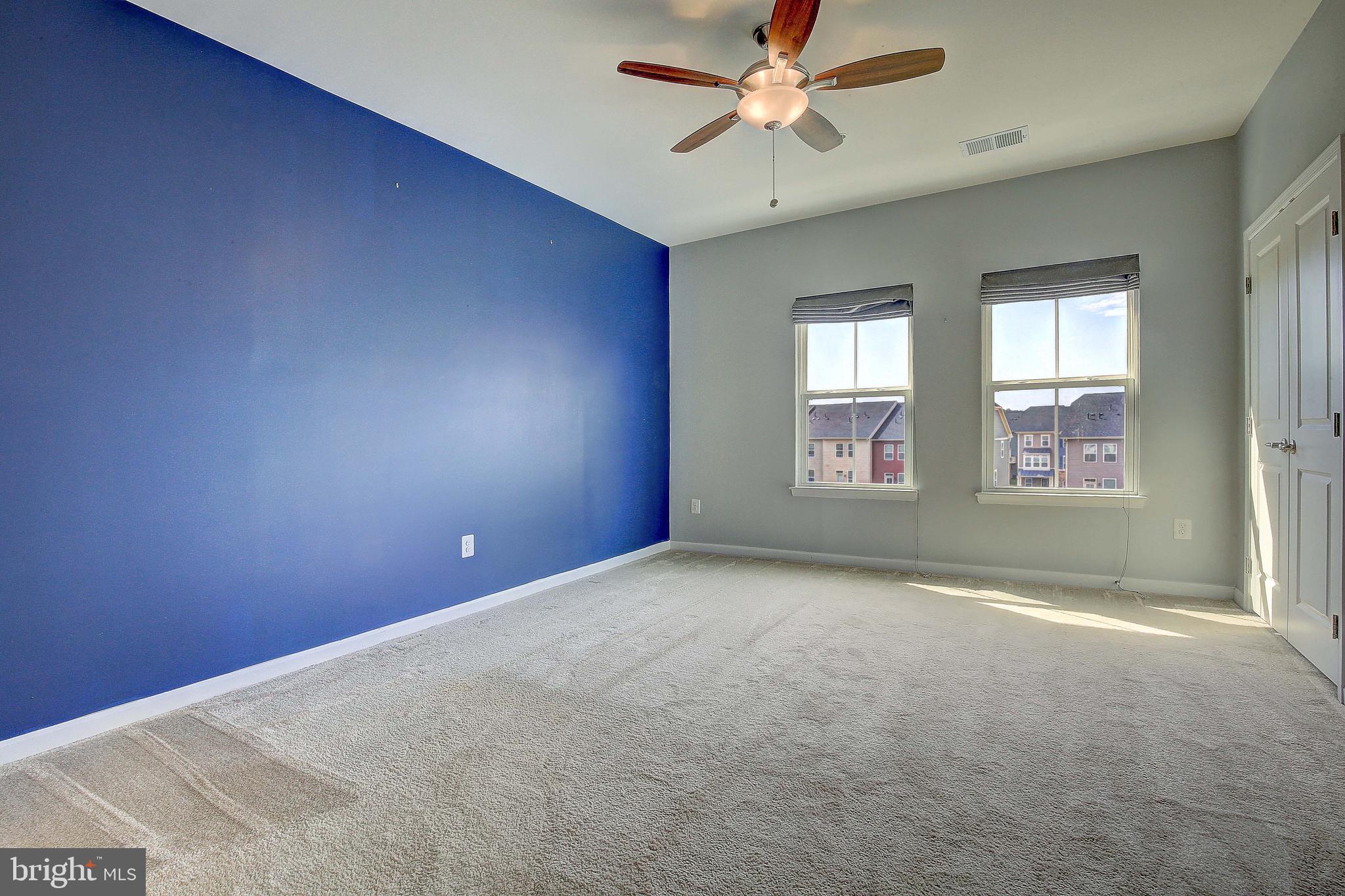 CREEKSIDE VILLAGE AT TANYARD SPRINGS - Residential