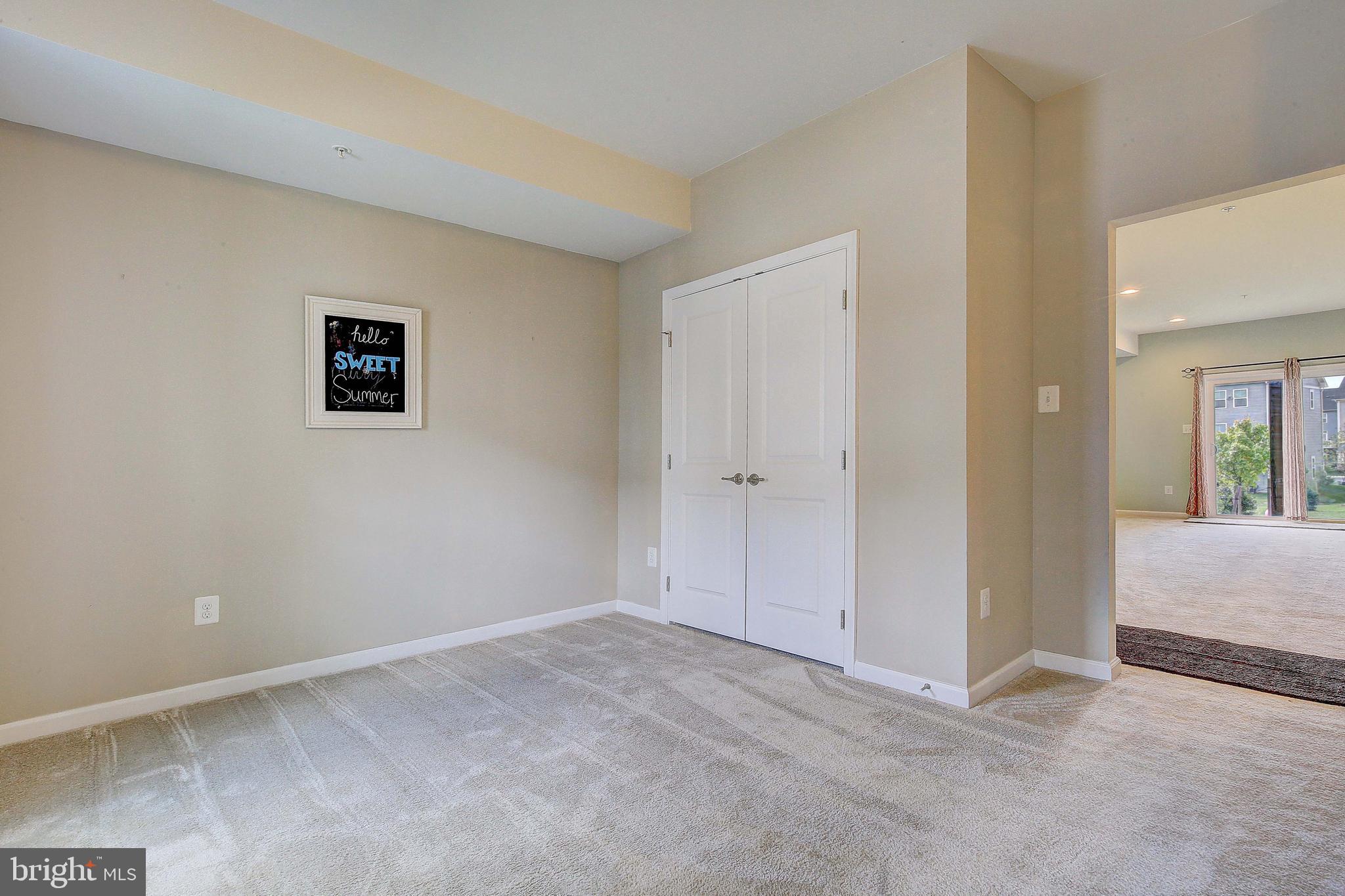 CREEKSIDE VILLAGE AT TANYARD SPRINGS - Residential