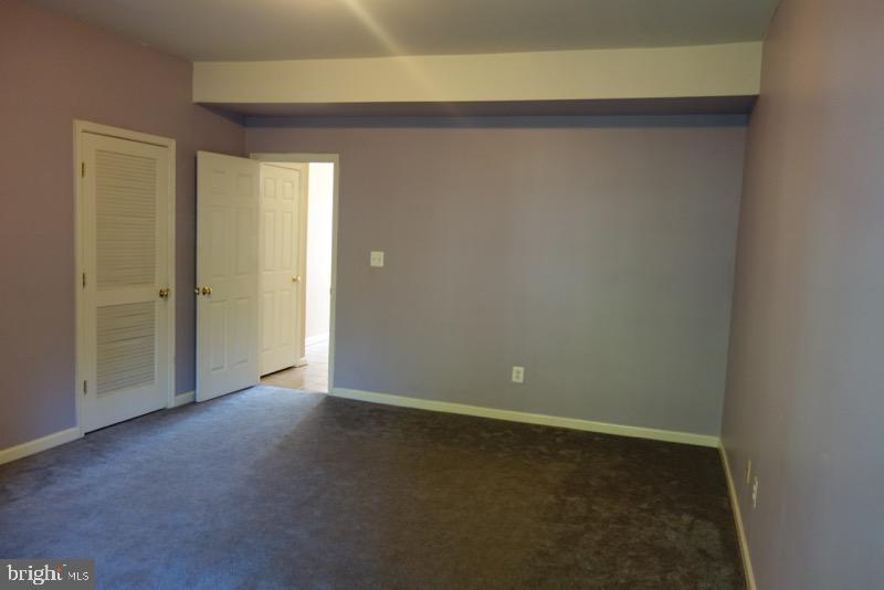 SUGARLAND OAKS - Residential Lease