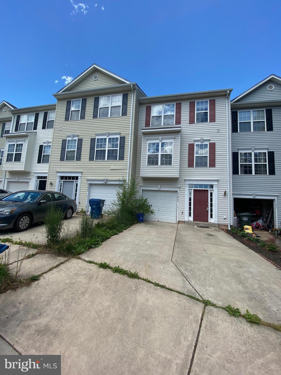 SUGARLAND OAKS - Residential Lease