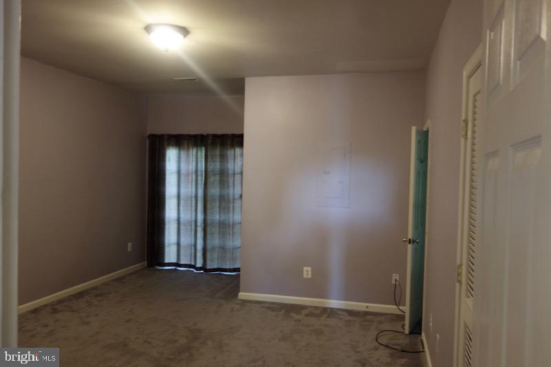 SUGARLAND OAKS - Residential Lease