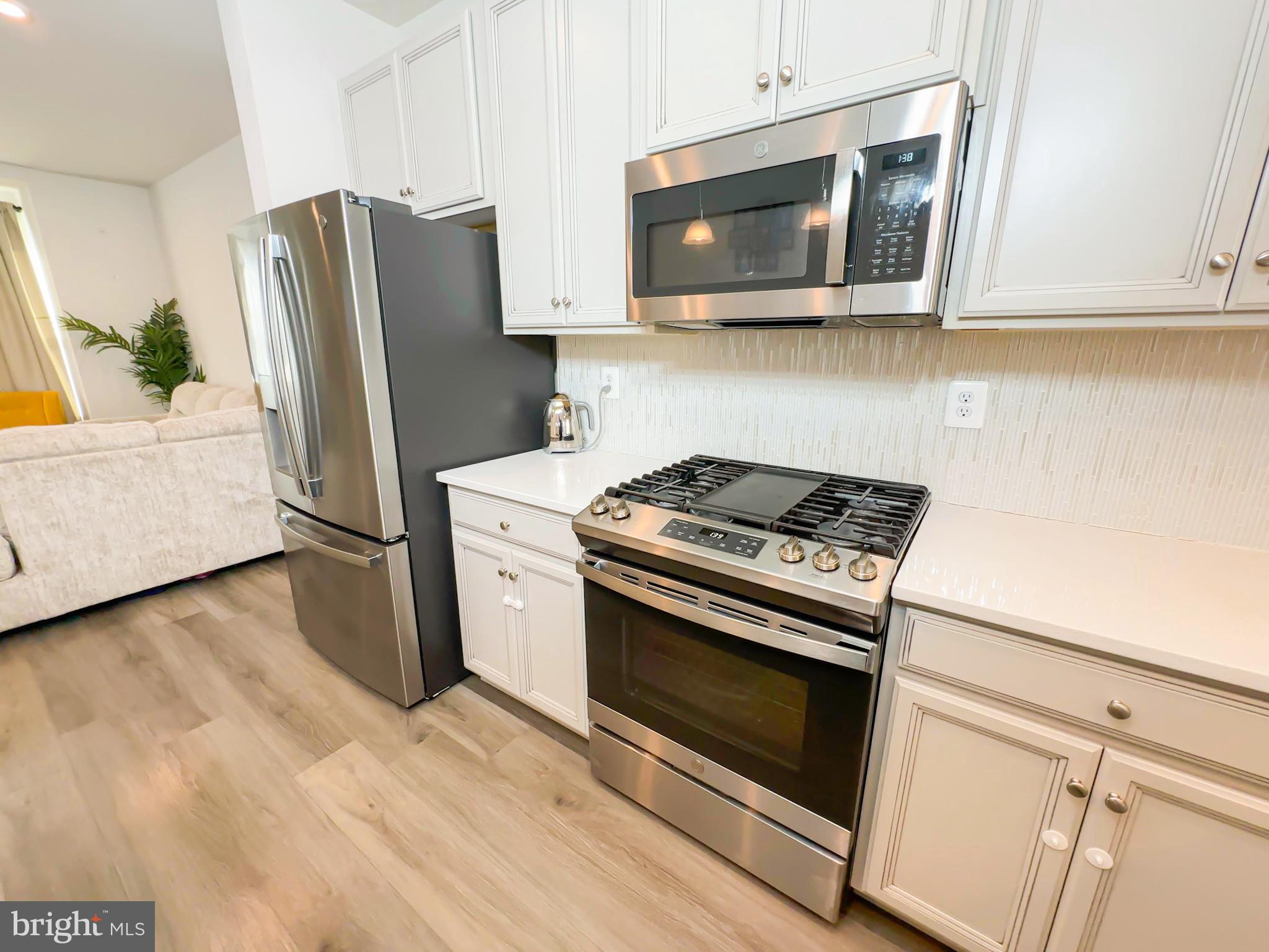 PARKSIDE - Residential Lease