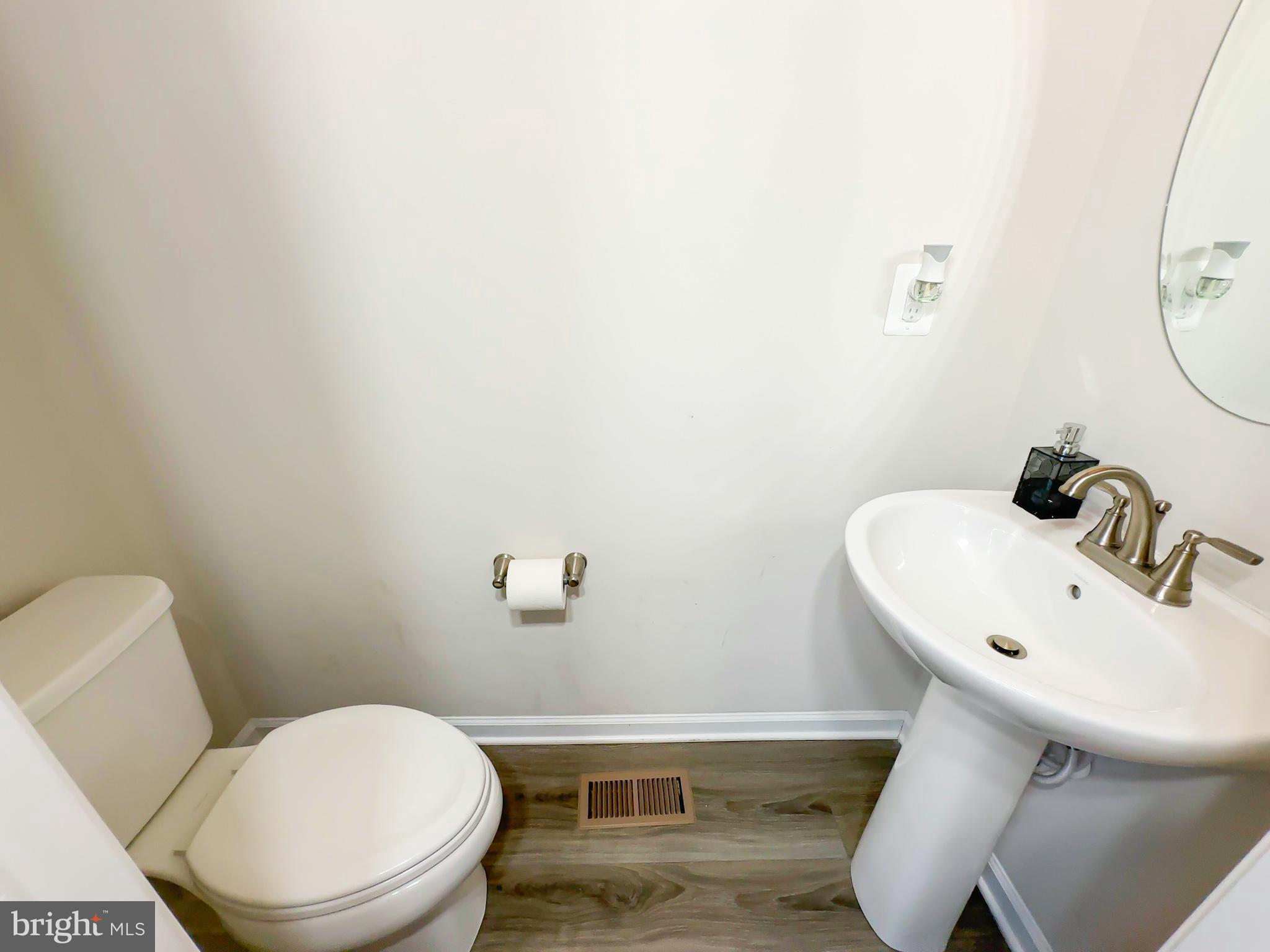 PARKSIDE - Residential Lease