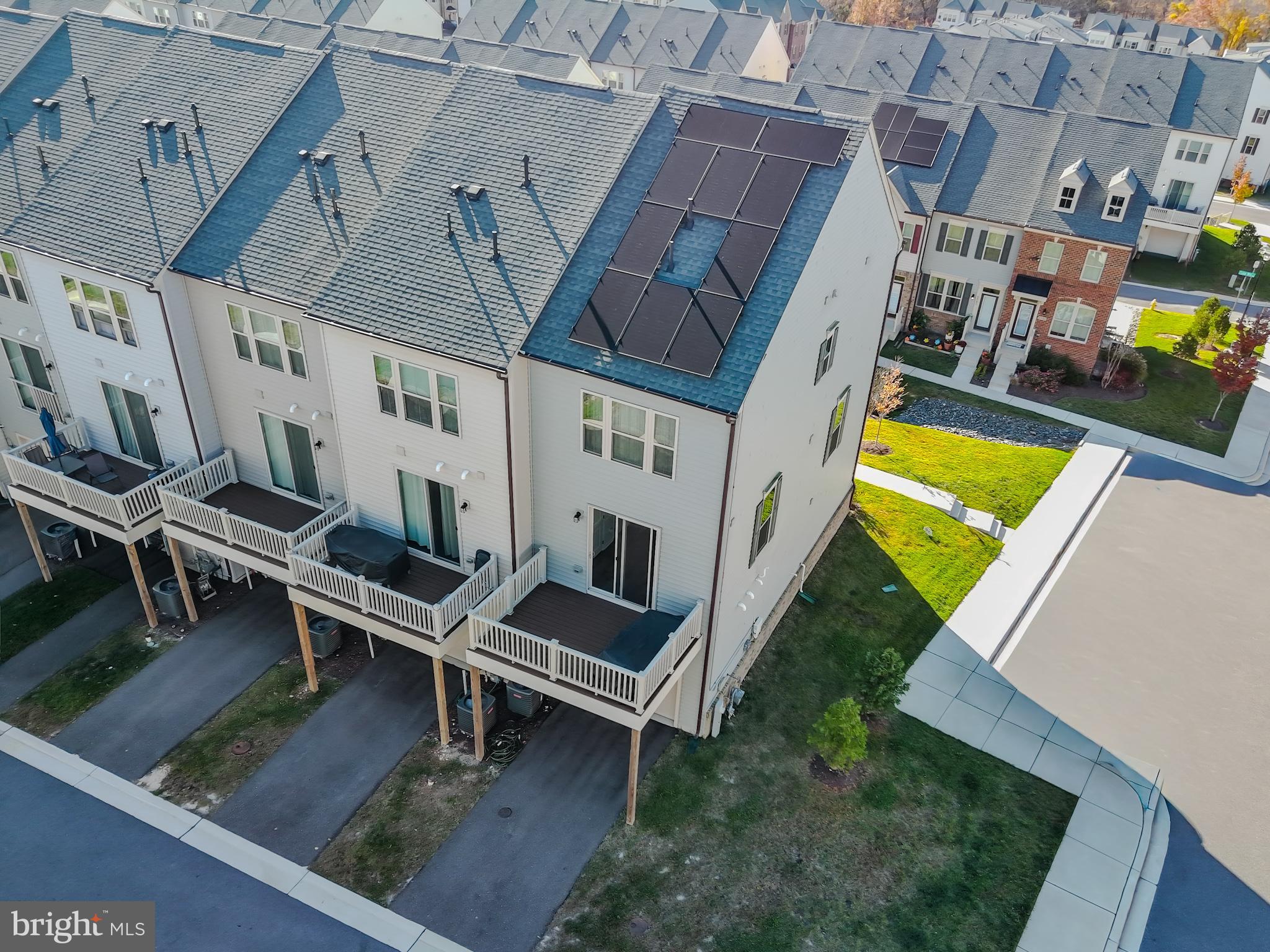 PARKSIDE - Residential Lease