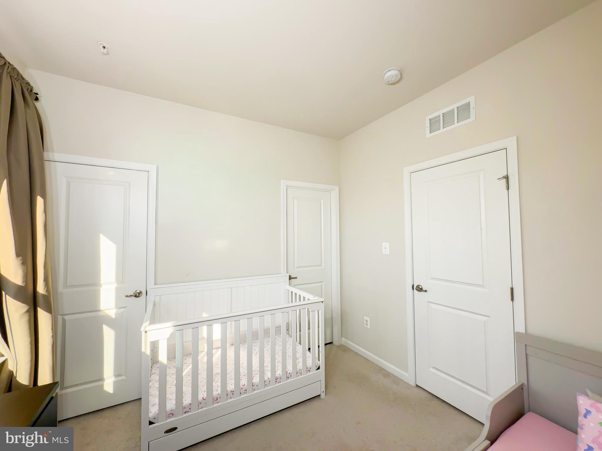 PARKSIDE - Residential Lease