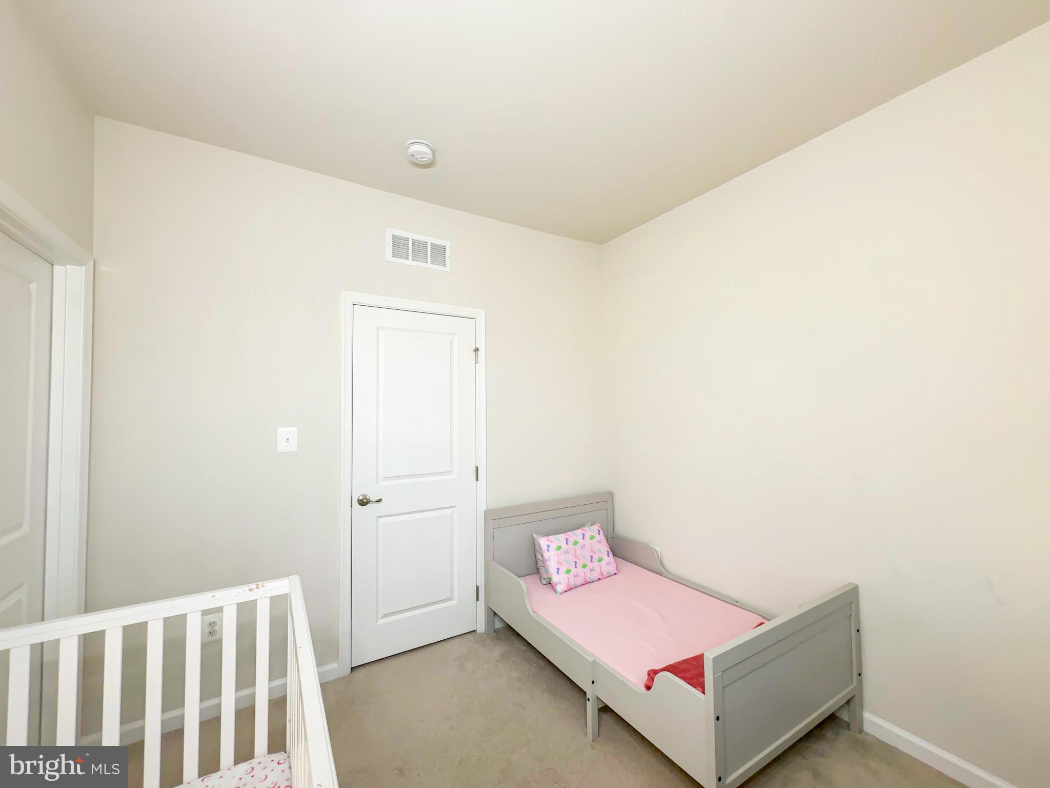 PARKSIDE - Residential Lease