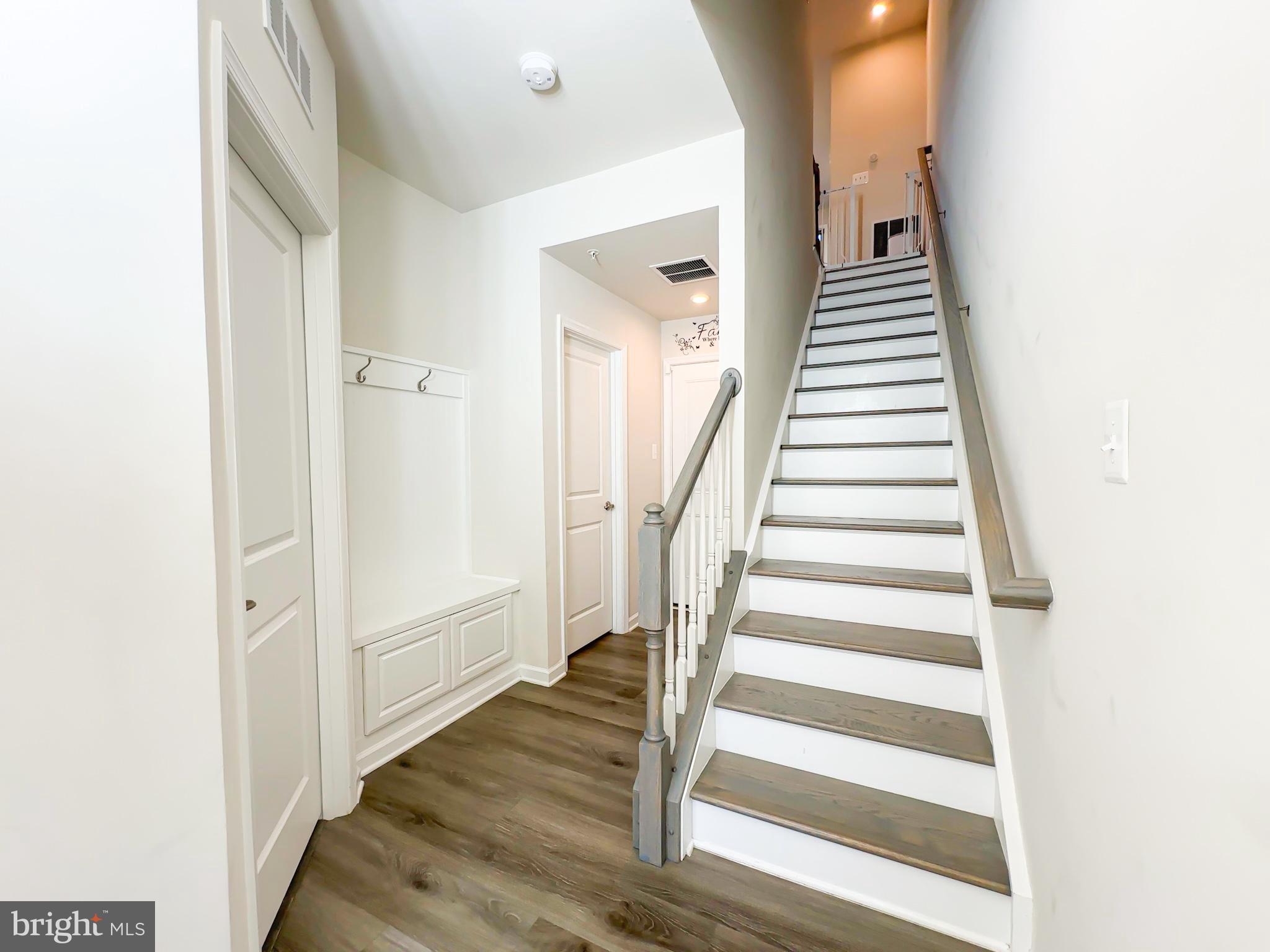 PARKSIDE - Residential Lease