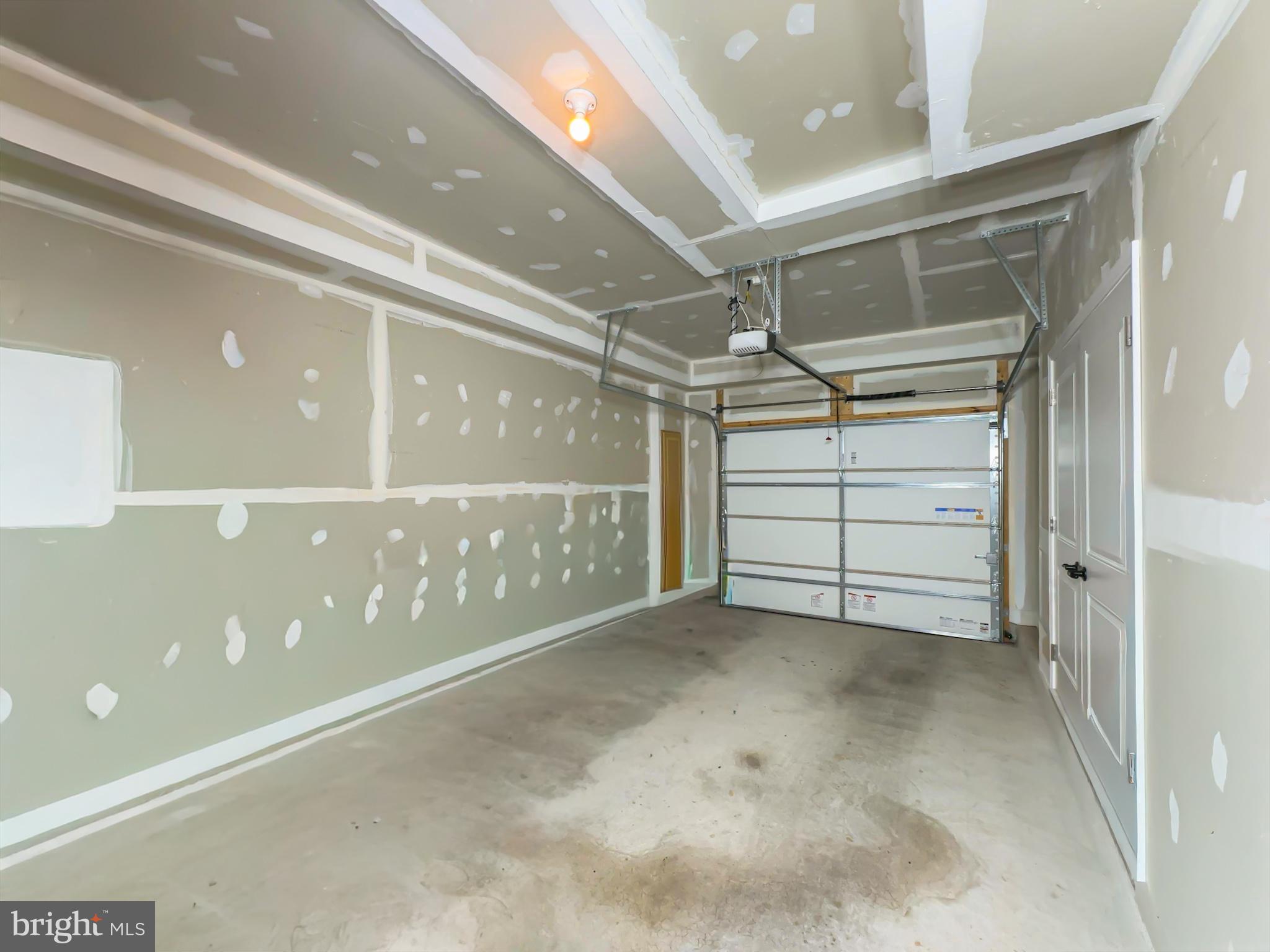 PARKSIDE - Residential Lease