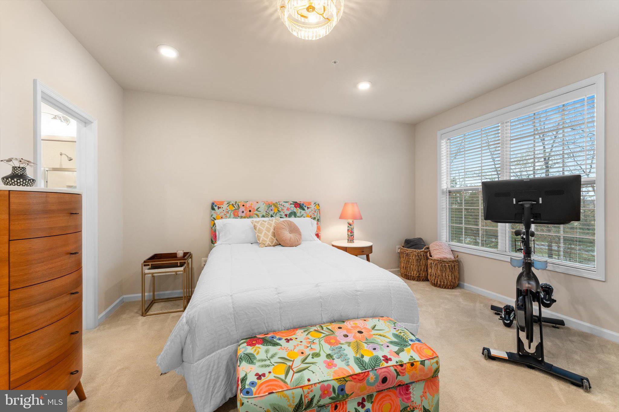 RIDGES AT LOUDOUN VALLEY - Residential