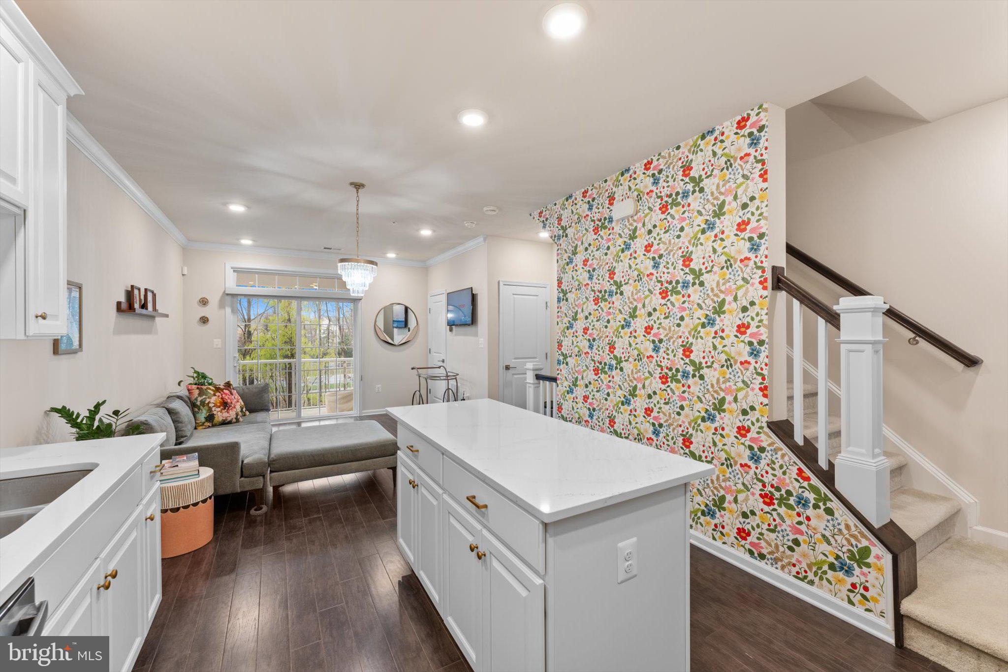 RIDGES AT LOUDOUN VALLEY - Residential