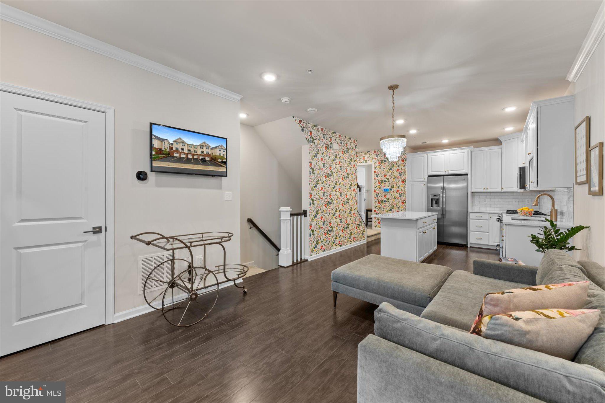 RIDGES AT LOUDOUN VALLEY - Residential