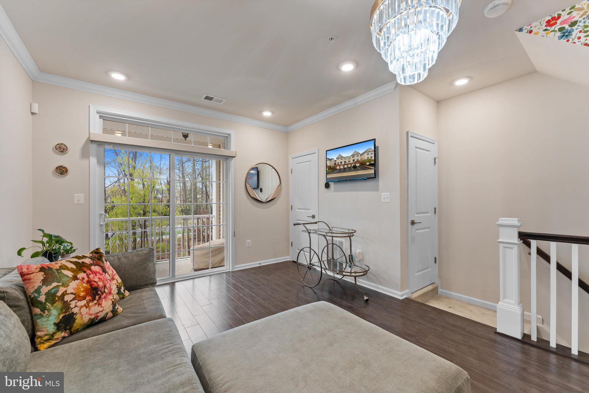 RIDGES AT LOUDOUN VALLEY - Residential