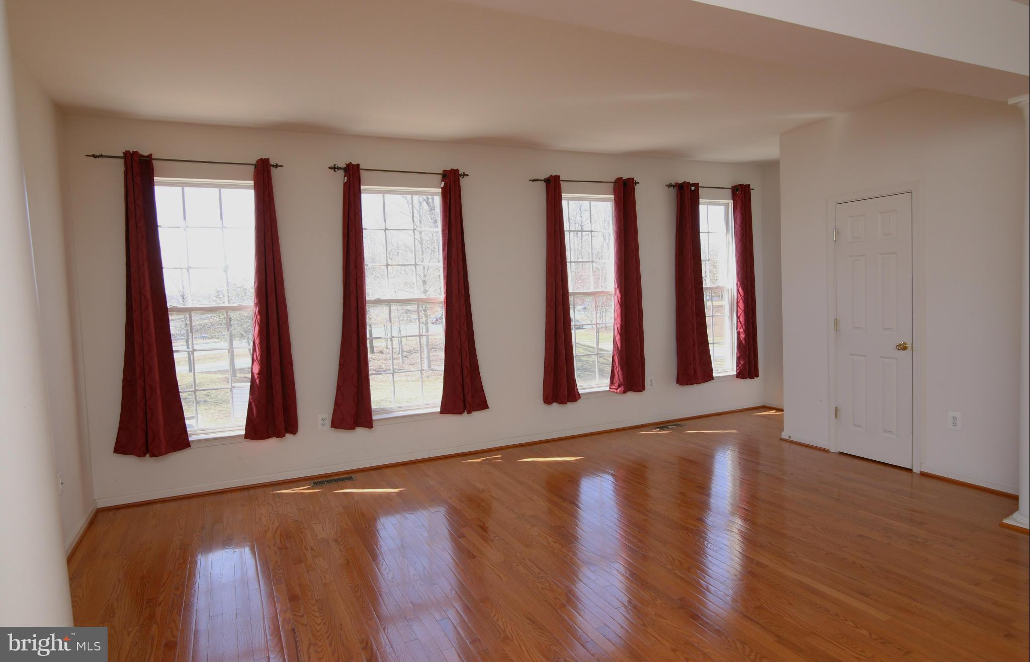 MARKHAMS GRANT - Residential Lease