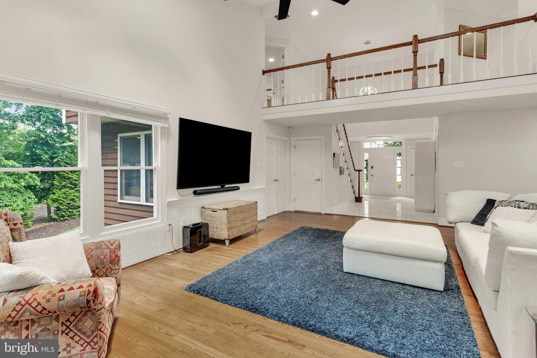 VALLEY GATE - Residential