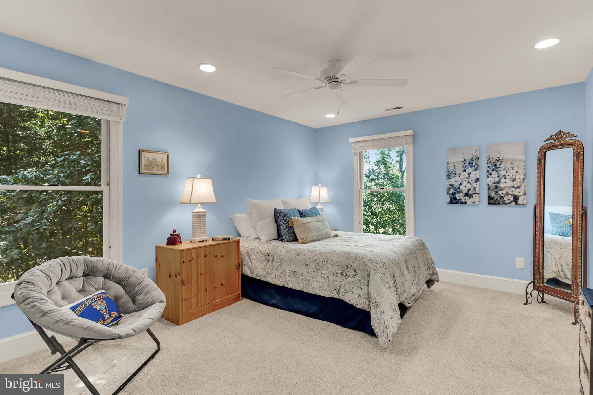 VALLEY GATE - Residential