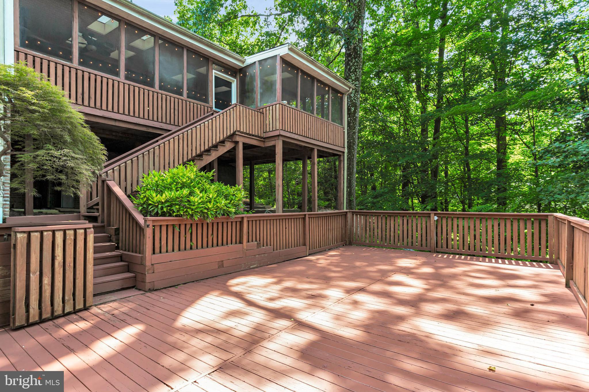 VALLEY GATE - Residential