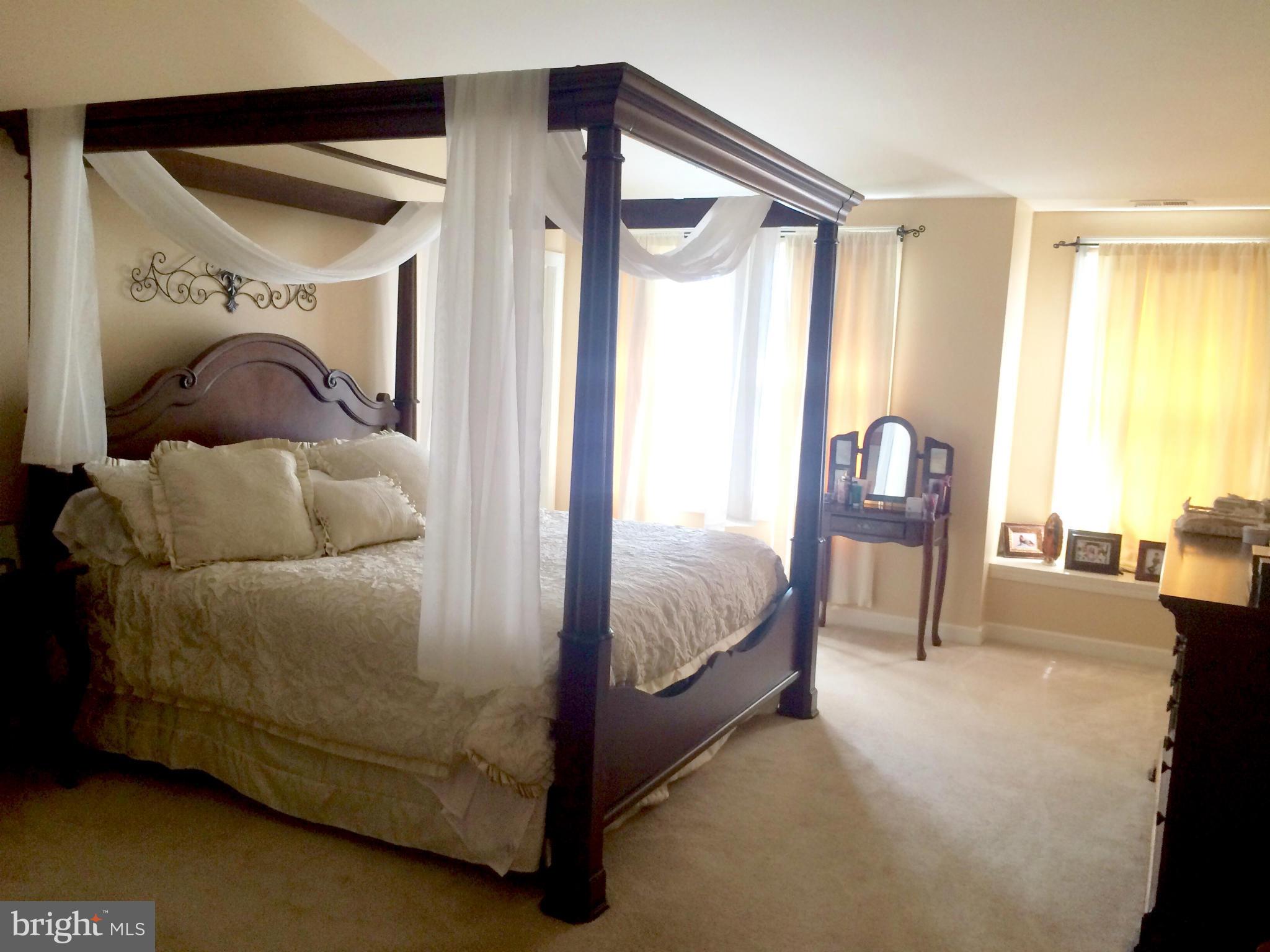 PINEY GLEN VILLAGE - Residential Lease