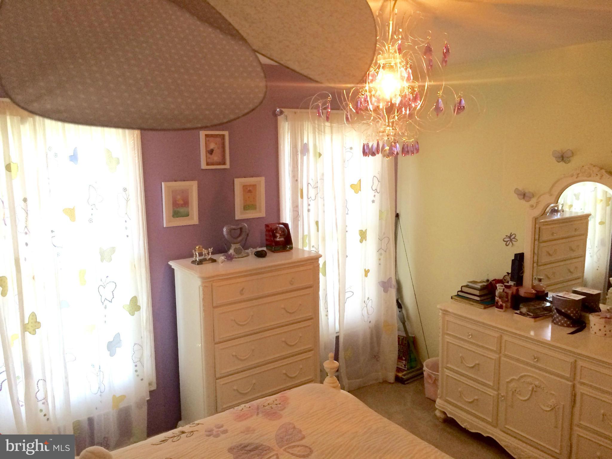 PINEY GLEN VILLAGE - Residential Lease