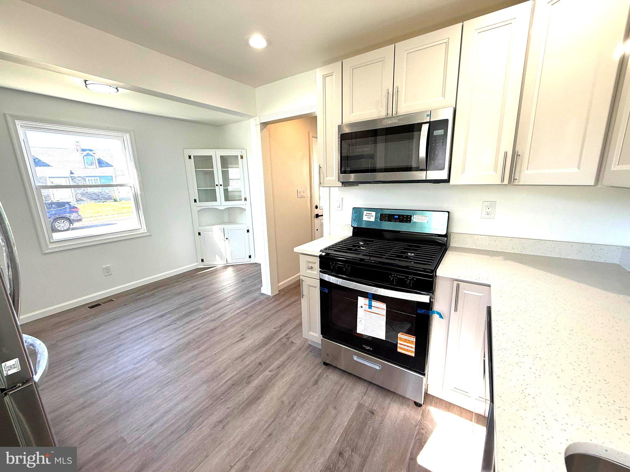 3451 YARDLEY DRIVE