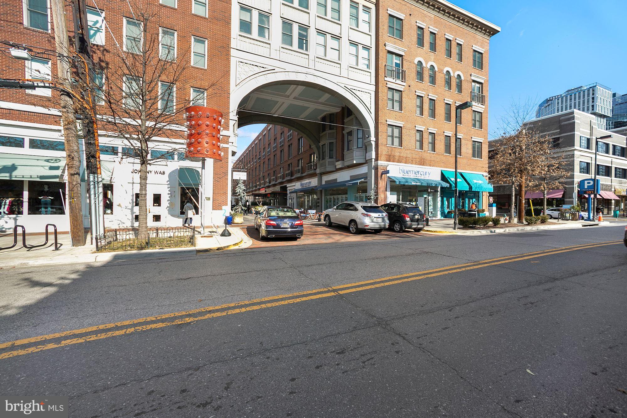 CHEVY CHASE - Residential