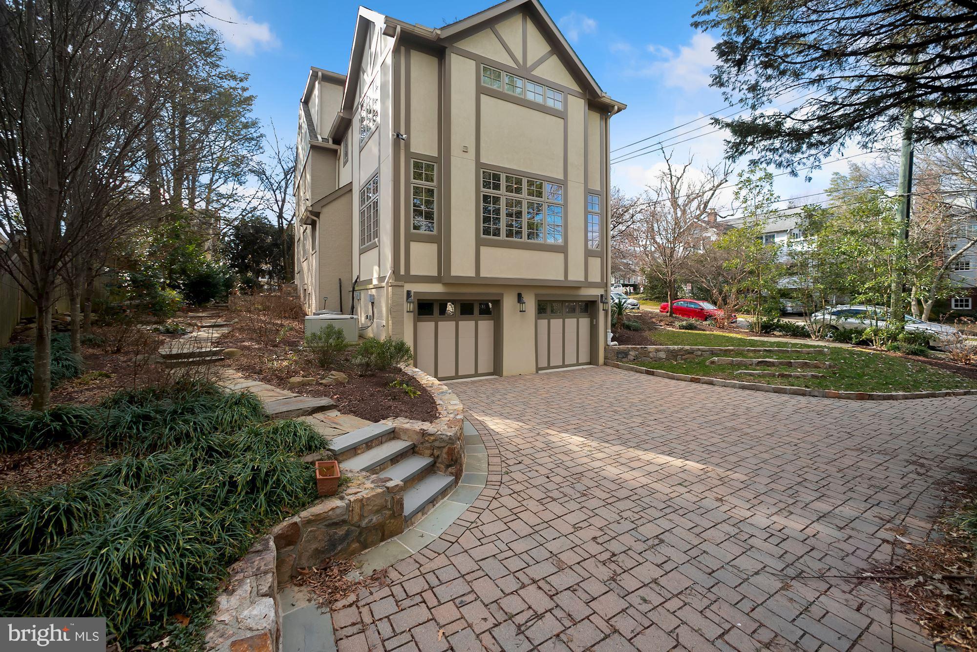 CHEVY CHASE - Residential