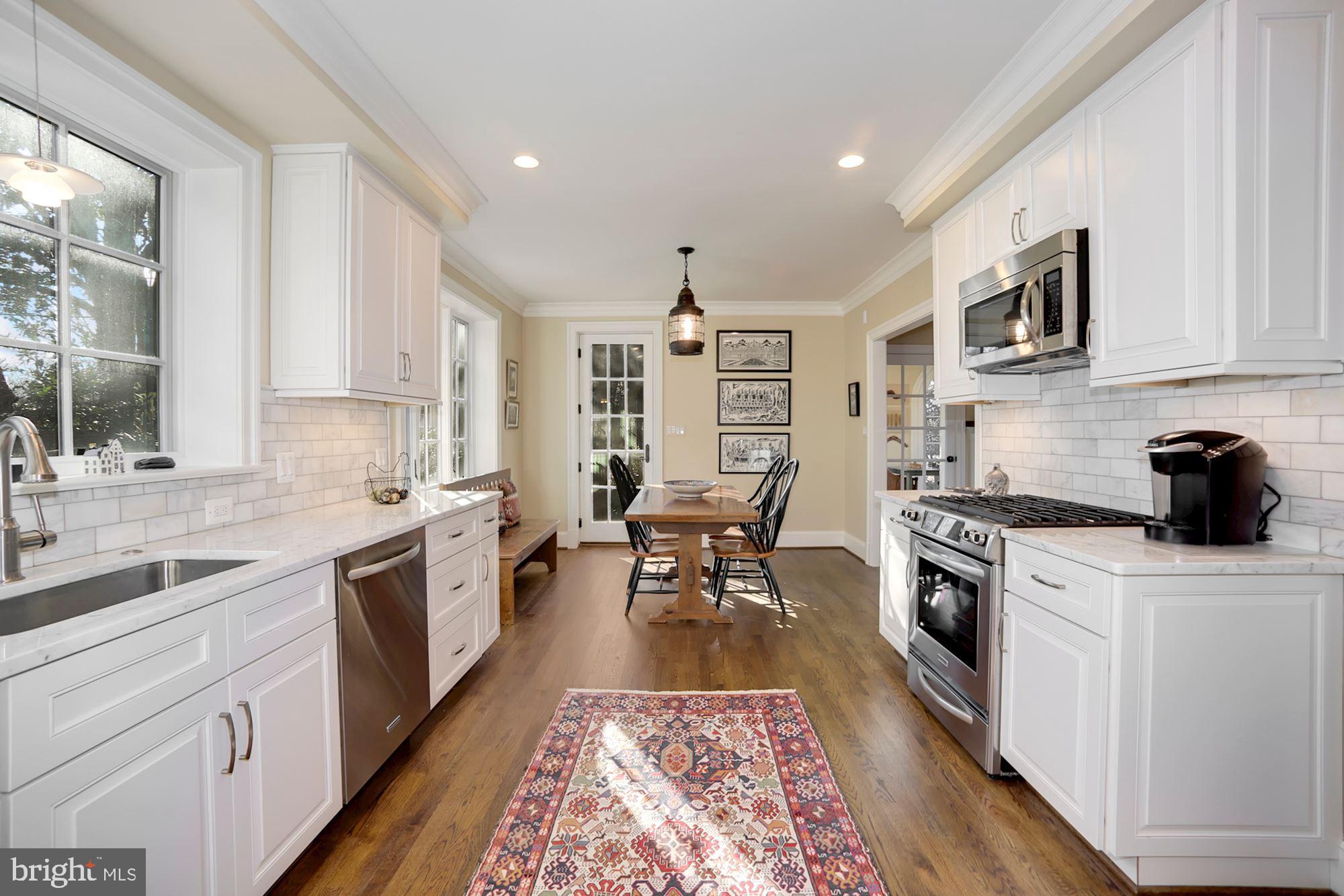 CHEVY CHASE - Residential